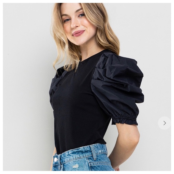 ShopEvelynne Tops - Fabulous Solid Big Puff Sleeve Top